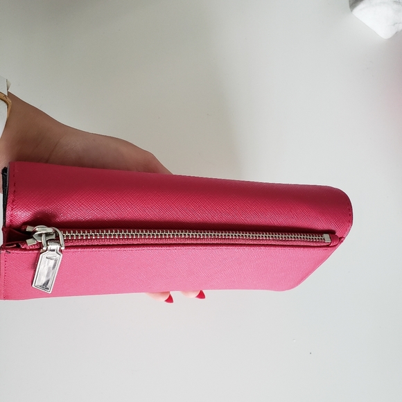 DKNY leather wallet - Picture 3 of 4